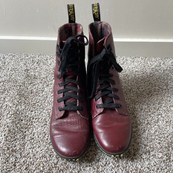 Dr Martens | Stratford Lace Up Boots in Oxblood - Picture 6 of 16